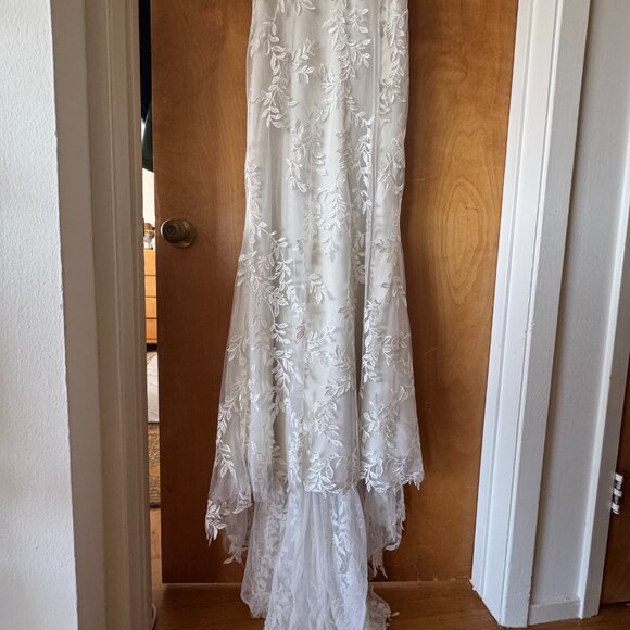Willowby by Watters Bahati Wedding Dress - Picture 9 of 16